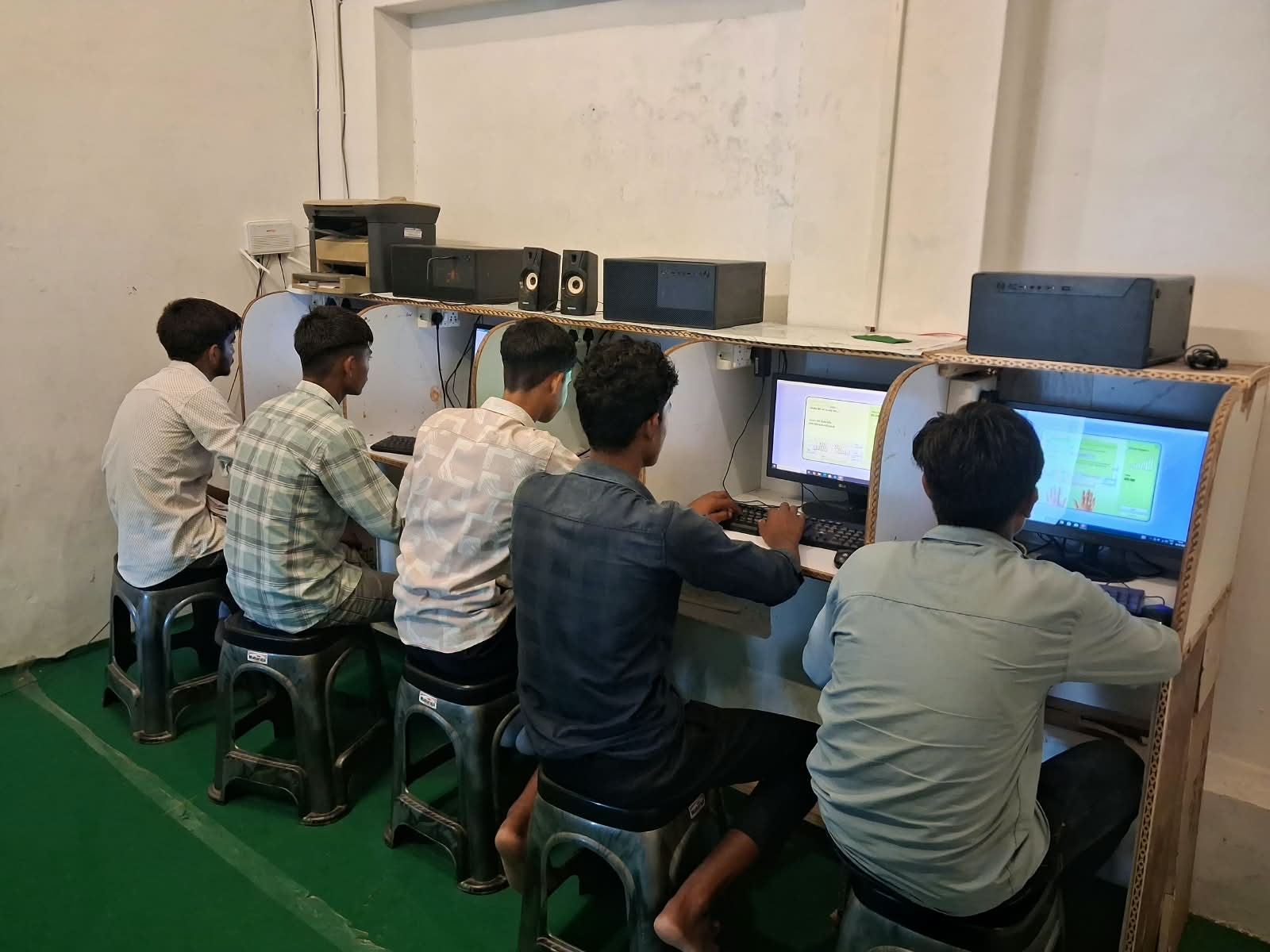 Sankalp Computer Classes — practical session
